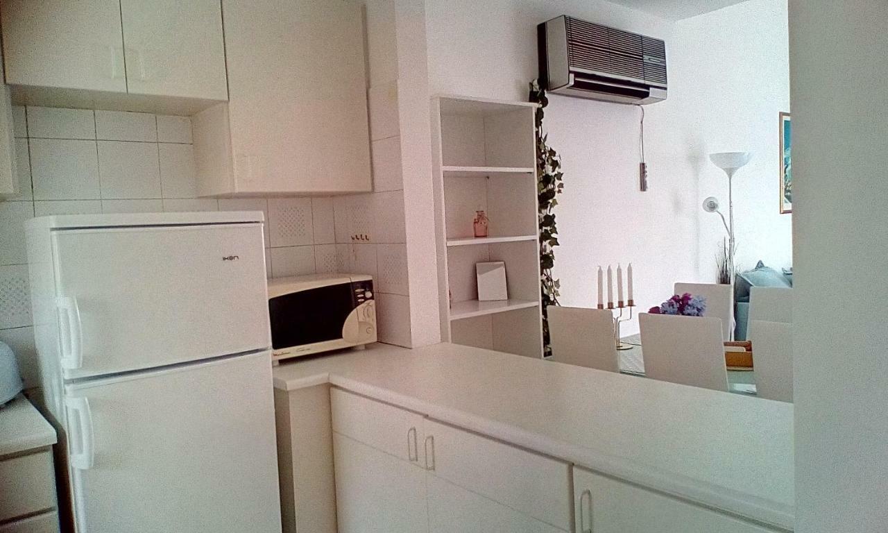 Limnaria West Park Apartment *